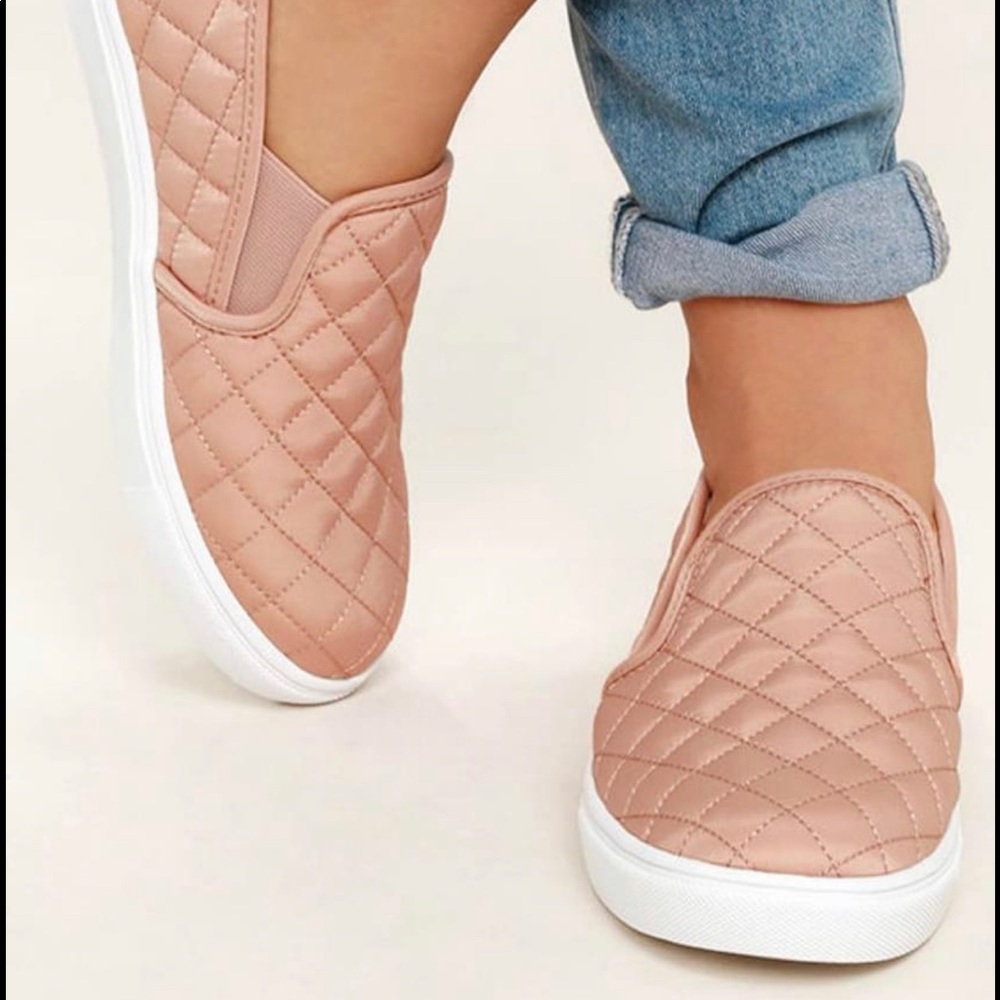Steve Madden slip on shoes